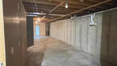 203 Laura June Dr, Leroy, MI 49655 photo 24