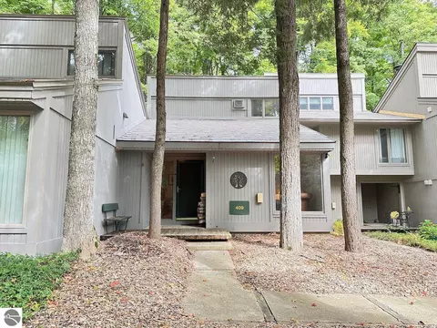 2500 Josef Strasse #409, Bellaire, MI 49615