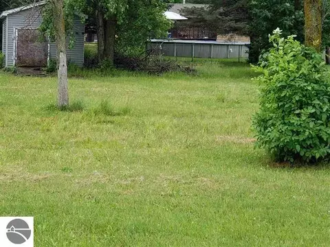 7116 E Pickard Rd, Mount Pleasant, MI 48858 photo 5
