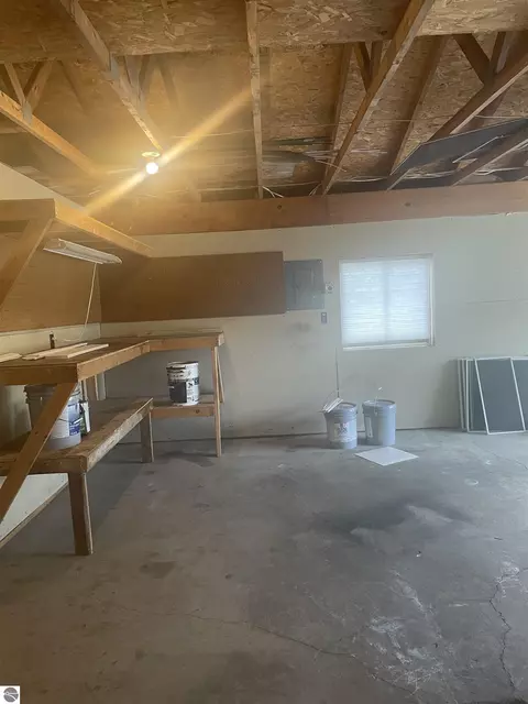 8160 Upton Dr, Shepherd, MI 48883 photo 31