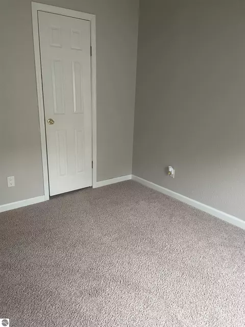 8160 Upton Dr, Shepherd, MI 48883 photo 22