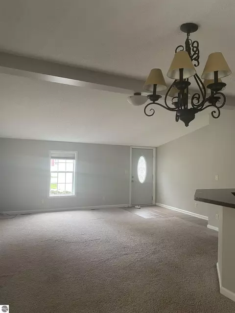 8160 Upton Dr, Shepherd, MI 48883 photo 6