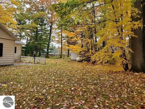 2281 Wildwood, Lupton, MI 48635 photo 4
