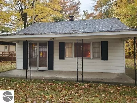 2281 Wildwood, Lupton, MI 48635 photo 2