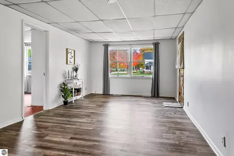 602 E Ctr, Ithaca, MI 48847 photo 13