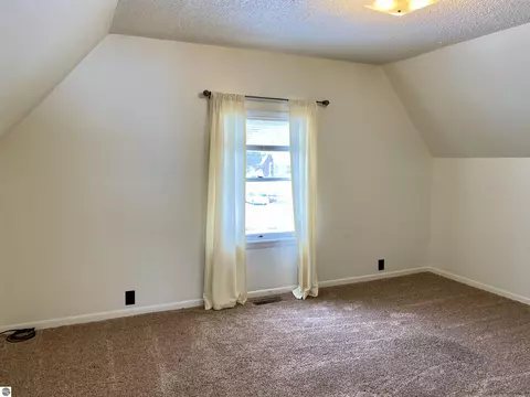 602 E Ctr, Ithaca, MI 48847 photo 40