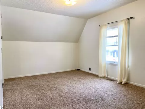 602 E Ctr, Ithaca, MI 48847 photo 41