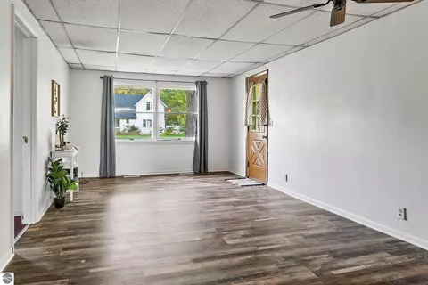 602 E Ctr, Ithaca, MI 48847 photo 12