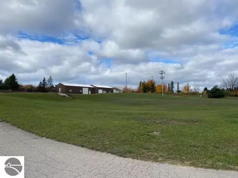 7960 M-72 E, Williamsburg, MI 49690 photo 3