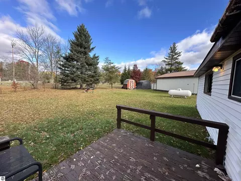 771 Robert Dr, Harrison, MI 48625 photo 30