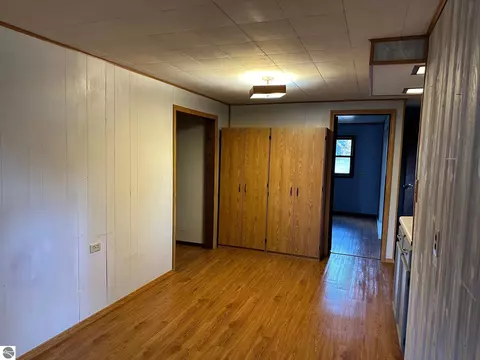 771 Robert Dr, Harrison, MI 48625 photo 12