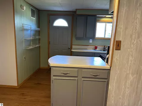 771 Robert Dr, Harrison, MI 48625 photo 8
