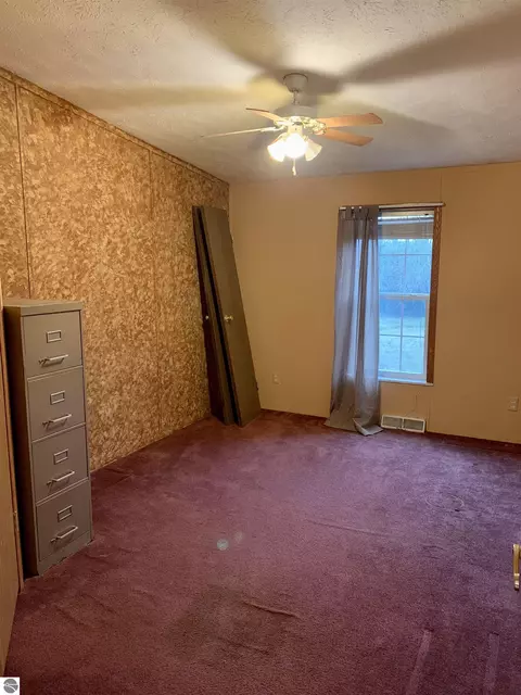 4268 Cassidy Rd, Gladwin, MI 48624 photo 12