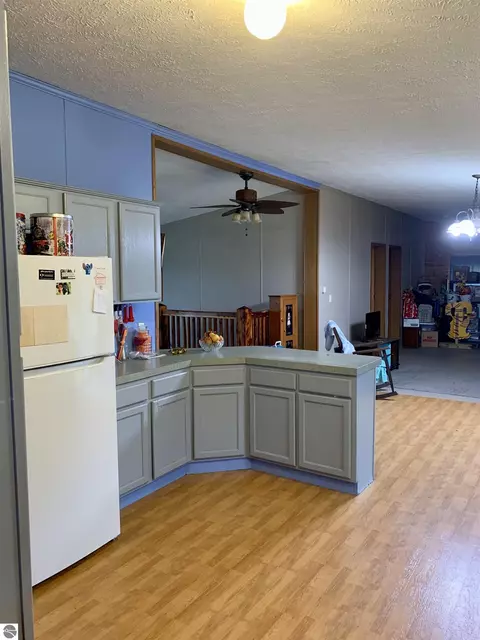 4268 Cassidy Rd, Gladwin, MI 48624 photo 8