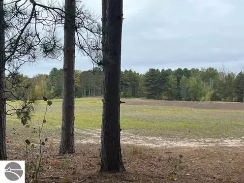 000 N Purkiss Rd, Northport, MI 49670