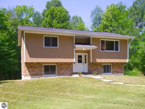 176 Eldridge Rd, Beulah, MI 49617 photo 68