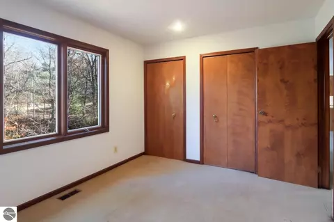4339 Eagle Crest Dr, Williamsburg, MI 49690 photo 11