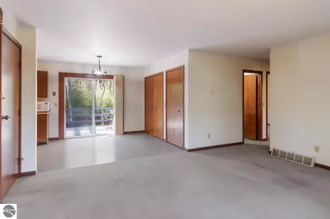 4339 Eagle Crest Dr, Williamsburg, MI 49690 photo 6