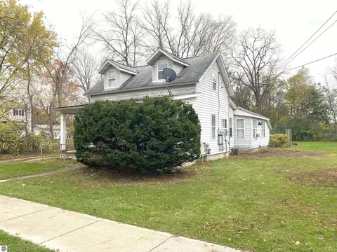 1310 E Broadway, Mount Pleasant, MI 48858 photo 8