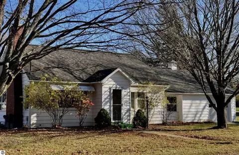 11637 Union, Empire, MI 49630