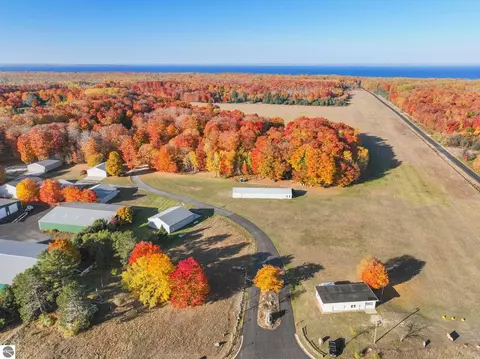 1 Park Ave, Kewadin, MI 49648