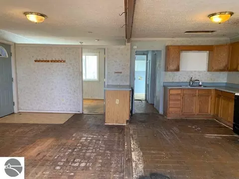 399 N Huron, Au Gres, MI 48703 photo 39