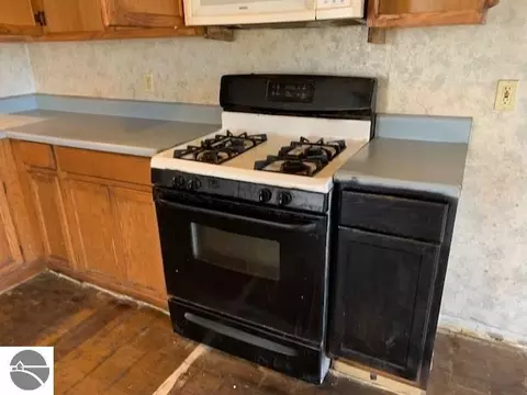 399 N Huron, Au Gres, MI 48703 photo 14