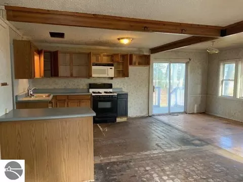 399 N Huron, Au Gres, MI 48703 photo 13