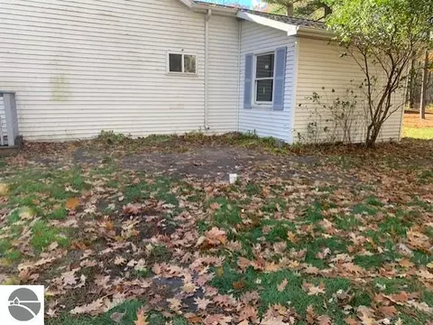 399 N Huron, Au Gres, MI 48703 photo 6