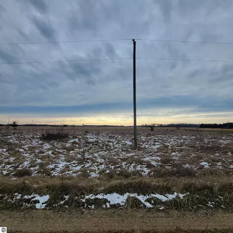 Tbd E Battle Road, Clare, MI 48617