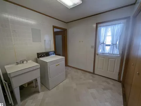 227 Cherry St, Au Gres, MI 48703 photo 28