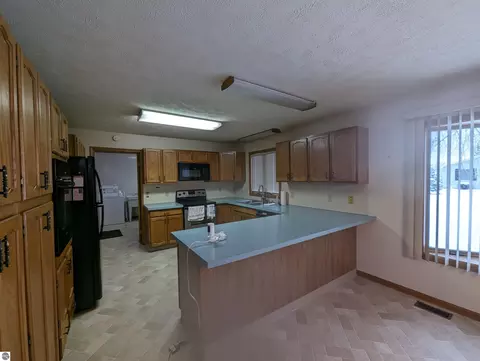 227 Cherry St, Au Gres, MI 48703 photo 24