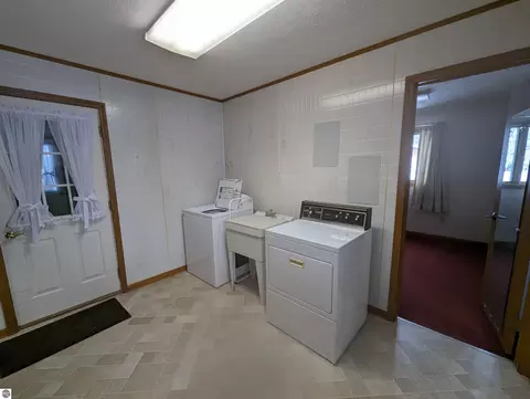 227 Cherry St, Au Gres, MI 48703 photo 29