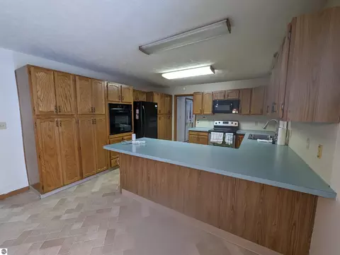 227 Cherry St, Au Gres, MI 48703 photo 25