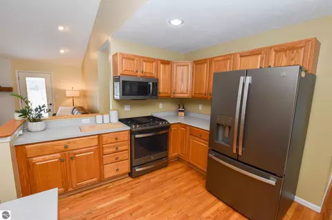4801 S S Mnr, Cedar, MI 49621 photo 19