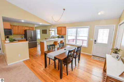 4801 S S Mnr, Cedar, MI 49621 photo 14