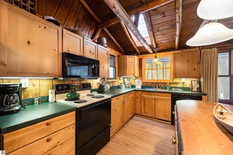 534 Snow Rd, Grayling, MI 49738 photo 10