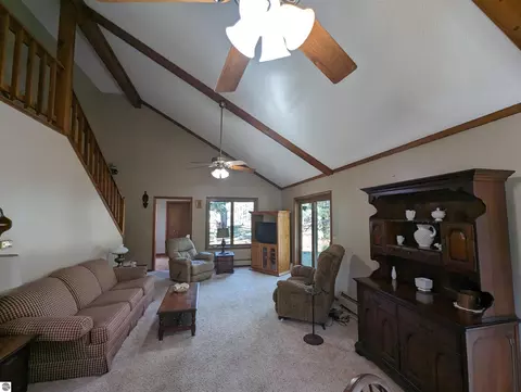 Living - 5191 Huron Breeze Dr, Au Gres, MI 48703 photo 2 of 4