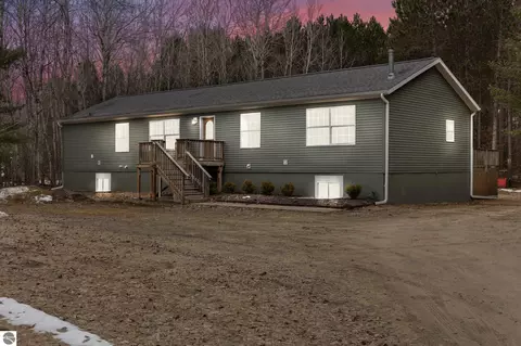11388 Emerald Frst, Interlochen, MI 49643