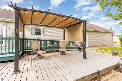 10975 E Madison Rd, Wheeler, MI 48662 photo 28