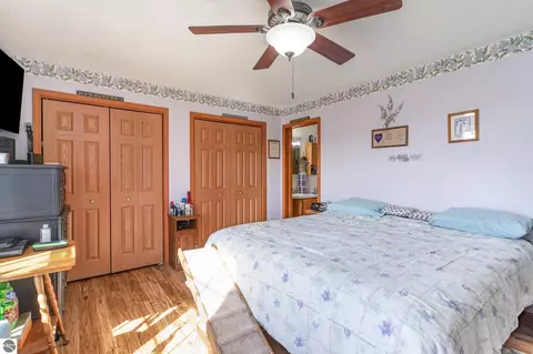 10975 E Madison Rd, Wheeler, MI 48662 photo 14