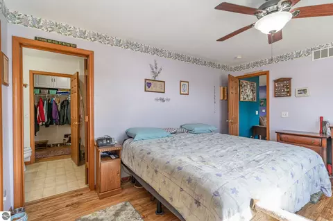10975 E Madison Rd, Wheeler, MI 48662 photo 13
