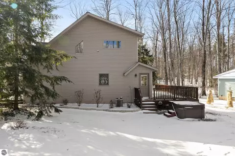 4808 S Green Ct, Cedar, MI 49621 photo 46