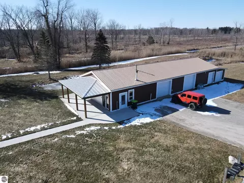 2012 Green Dr, Au Gres, MI 48703 photo 7