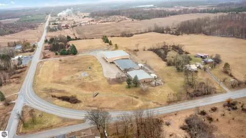 3956 N M-18, Gladwin, MI 48624 photo 3