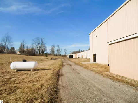 3956 N M-18, Gladwin, MI 48624 photo 19