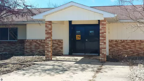 3956 N M-18, Gladwin, MI 48624 photo 13