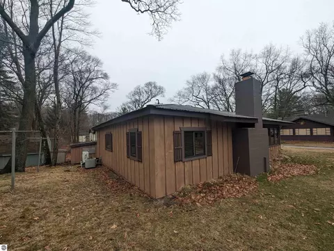 1032 S Eleventh St, Au Gres, MI 48703 photo 16