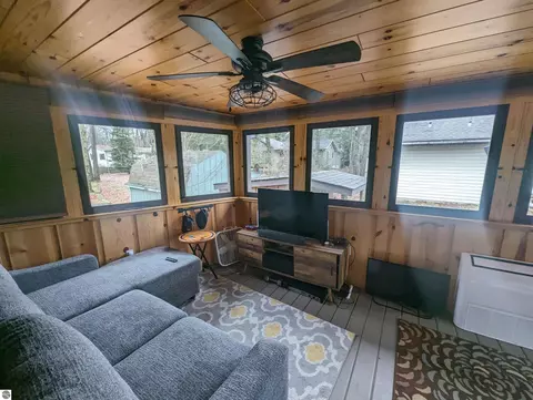 1032 S Eleventh St, Au Gres, MI 48703 photo 39