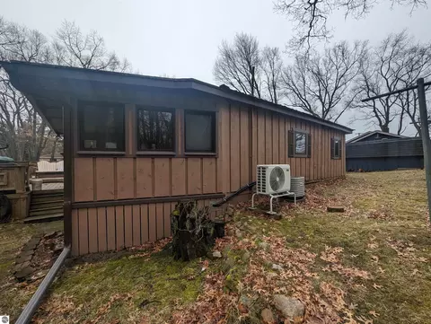 1032 S Eleventh St, Au Gres, MI 48703 photo 15